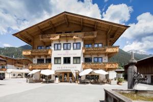 Hotel & Appartements Heigenhauser