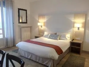 乌哈纳克酒店 - 昂代 乌哈纳克酒店 - 昂代