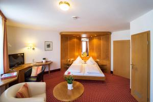 Hotel-Gasthof Zum Weyssen Rössle