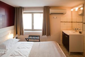 Hotels Comptoir et Dependances : photos des chambres