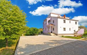 Apartments Aleksandra 1132