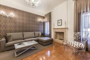 Ca del Monastero 2 Collection Apt for 4 Guests with Lift