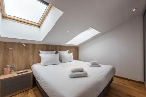 Appartements Emerald Stay Apartments Morzine - by EMERALD STAY : Appartement Deluxe 3 Chambres avec 2 Salles de Bains (Takian)