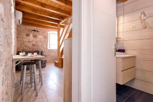 Old town apartment Mare