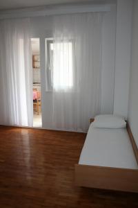 Apartments Vili Betina