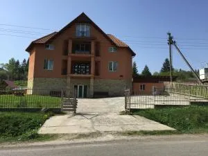 Pylypets Inn - Rostoka