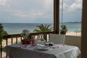 Apartment - Split Level with Sea View