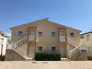 Apartments Villa Engeli - Vir