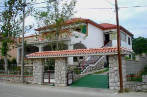 Pension Haus Elvino Jadranovo Kroatien