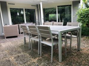 Woning tussen bos en water