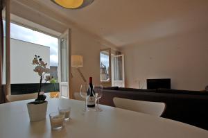 Downtown Cathedral Apartment