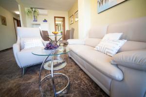 Juan Bautist Lafora, 2, Alicante