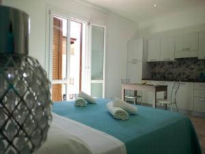 Holiday Homenza