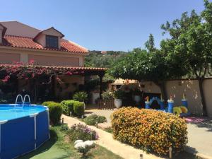 Rafina great feeling villa