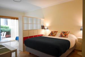 Old Village Prestige 101