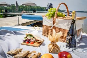 Hotel Marina Club
