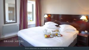 Hotels Grand Hotel Benodet Abbatiale Riviera Bretonne : photos des chambres