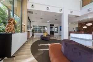 Hotel California Palace