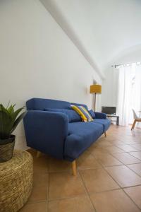 Apartment room in Little Hope 83 by Dimorra