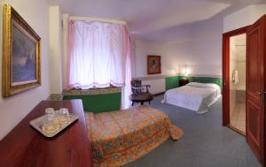 Nr 100 Szentendre Hotel Panzio szolgáltatások