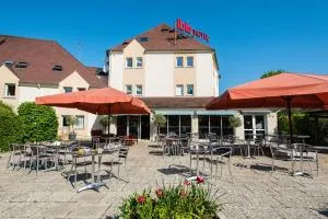 蒂耶里堡宜必思酒店 - 马恩河畔埃索姆