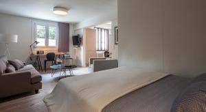 Unique Semi-Basement Stay at the Foot of the Acropolis