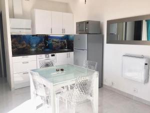 Barcaresa-MAISONNETTE VUE MER PIEDS DANS LEAU WIFI