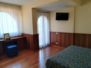 Double or Twin Room room in Hotel Nike