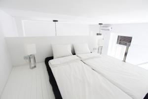 Mini Loft Design - With Sauna