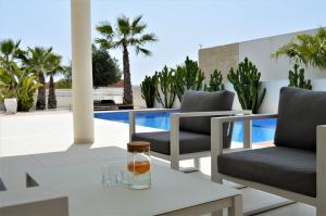 Villa with private pool