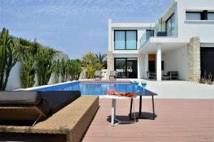 Villa with private pool