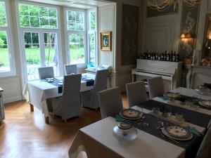 Chambres d'Hôtes Château de Viviez photo 21