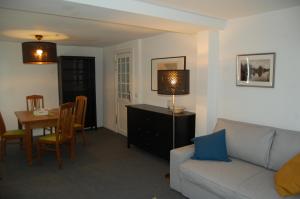 "Über den Dächern"