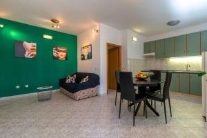 Apartman Karmen