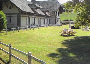 Maisons d'hotes Maison Lalongere : photos des chambres