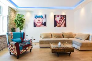 Cosmopolitan Apartment