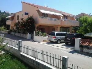 Apartments Ivanka - 波尔吉察