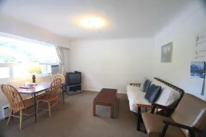 Sunset Motel - Ucluelet