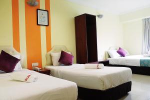 Family4 With Window room in Sun Inns Kota Damansara