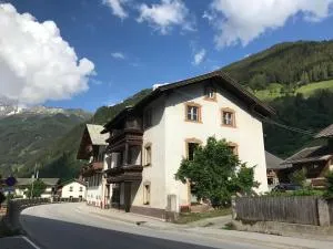 Ferienhaus Dorfschmiede - 施图拜河谷新施蒂夫特