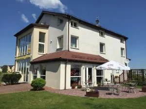 Słoneczny Dom pokoje i apartament na wynajem - Wicko