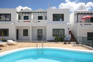 Hotels In Puerto Del Carmen Apartamento Oasis De Los Zafiros 0