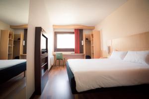 Hotels ibis Grenoble Gare : photos des chambres