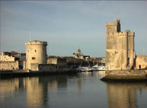 Appart'hotels Sejours & Affaires La Rochelle Les Minimes : photos des chambres