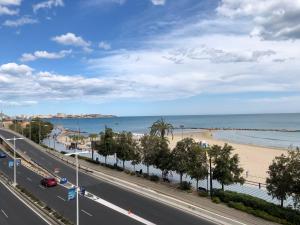 Casa Con Preciosas Vistas A La Playa Del Postiguet