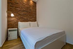 Beach Apartments Center