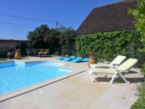 Maisons de vacances Tourterelle, a proximite de Auxerre et Chablis : photos des chambres