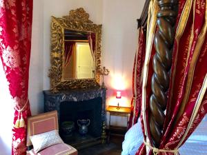 B&B / Chambres d'hotes Chambres d'hotes Chateau de La Croix Chemin : photos des chambres