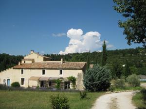 Maisons de vacances Gite Aux Tournesols : photos des chambres