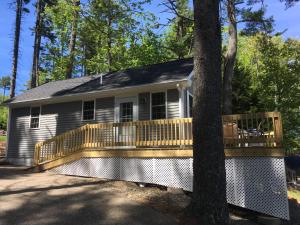 One-Bedroom Cottage room in Pine Grove Cottages